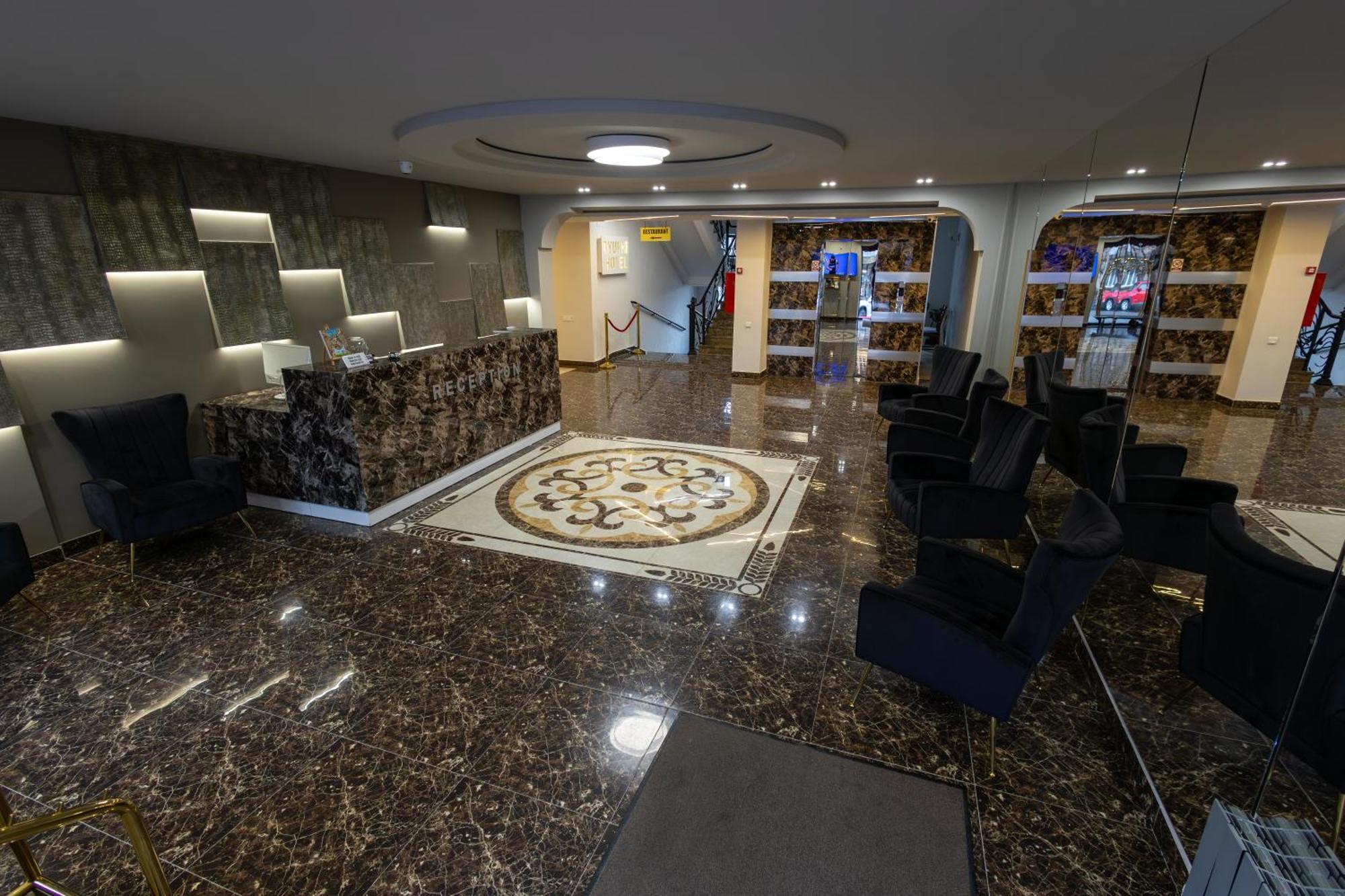 Gyumri Hotel Exterior photo